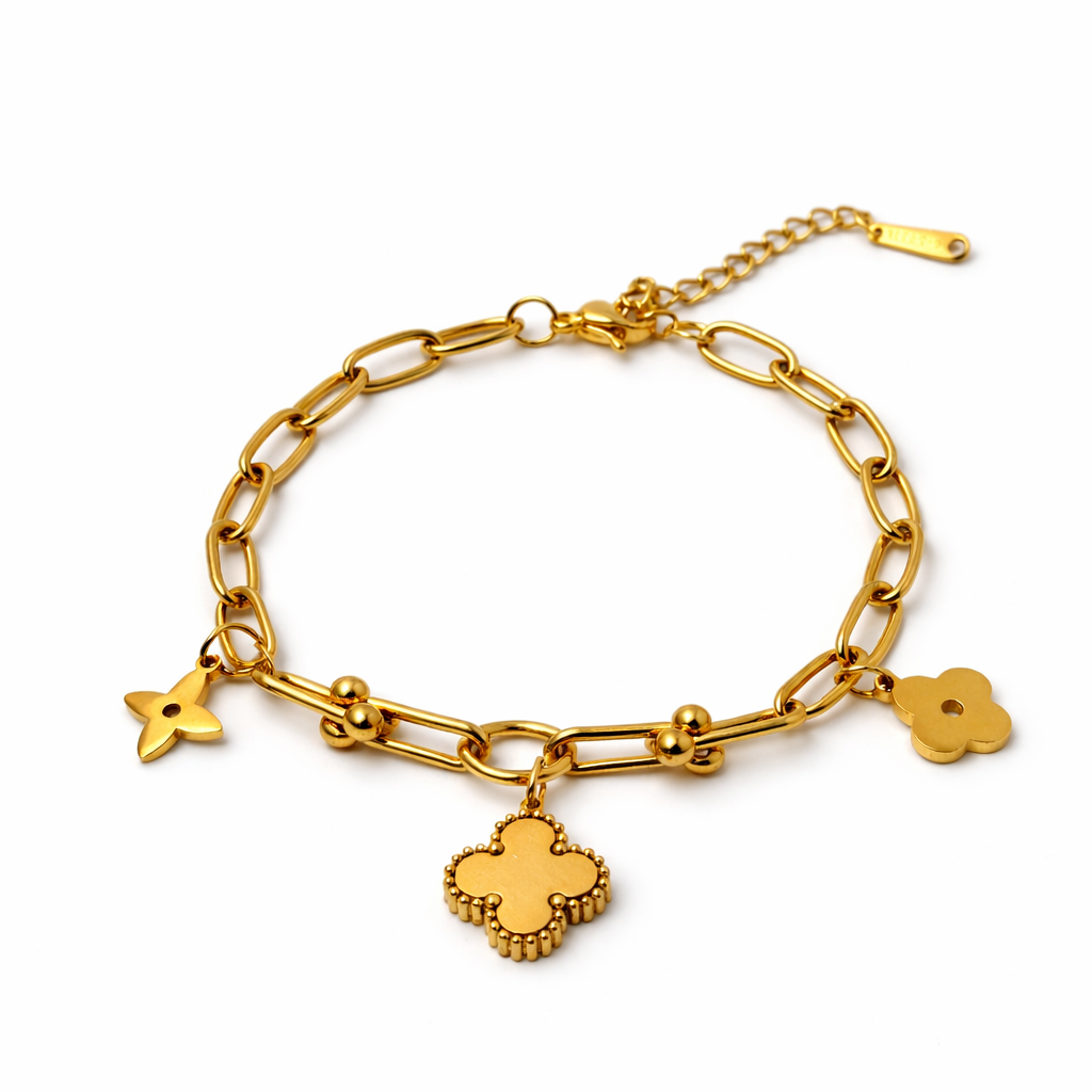 Clover Charm
